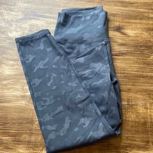 Zyia Gray Camo Battleship Luxe Leggings size 6/8